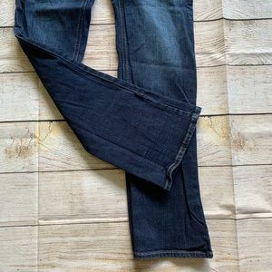 Hollister Bootcut 11R